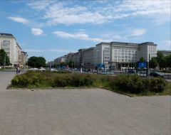 Frankfurter Tor  2