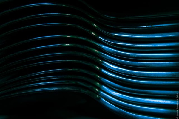 Linien, blau-1.jpg