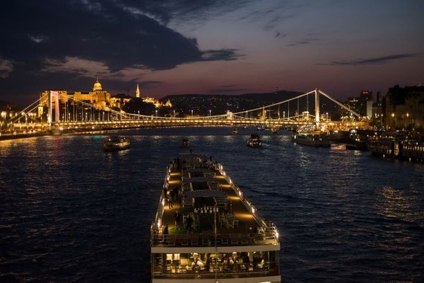 Cityscape Budapest small.jpg