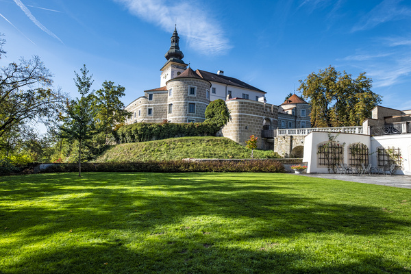Schloss Weinberg: