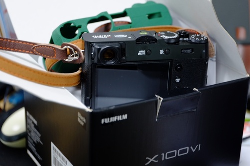 Mehr Informationen zu "Fujifilm X100Vi"
